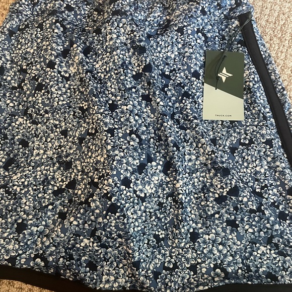 Tuckernuck Blue and White Floral Mini Skirt - Picture 1 of 1